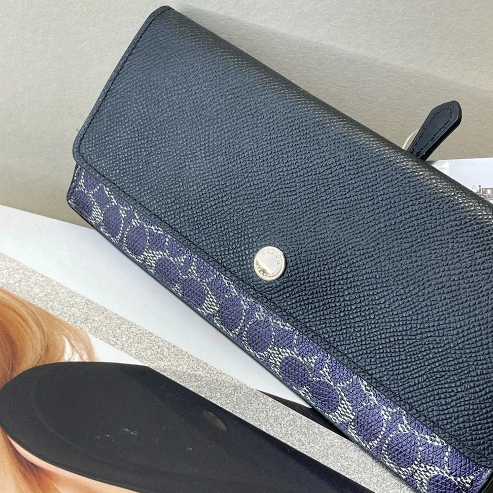 (new+tag) Coach signature monogram classic violet black soft wallet